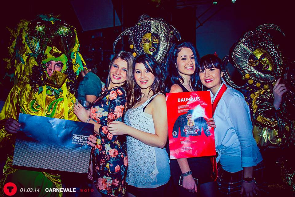 Serata Carnevale a Marzo 2014 con Bauhaus Manifesto e Creazioni di Rosanna Granconato al Totem Gallery di Vicenza