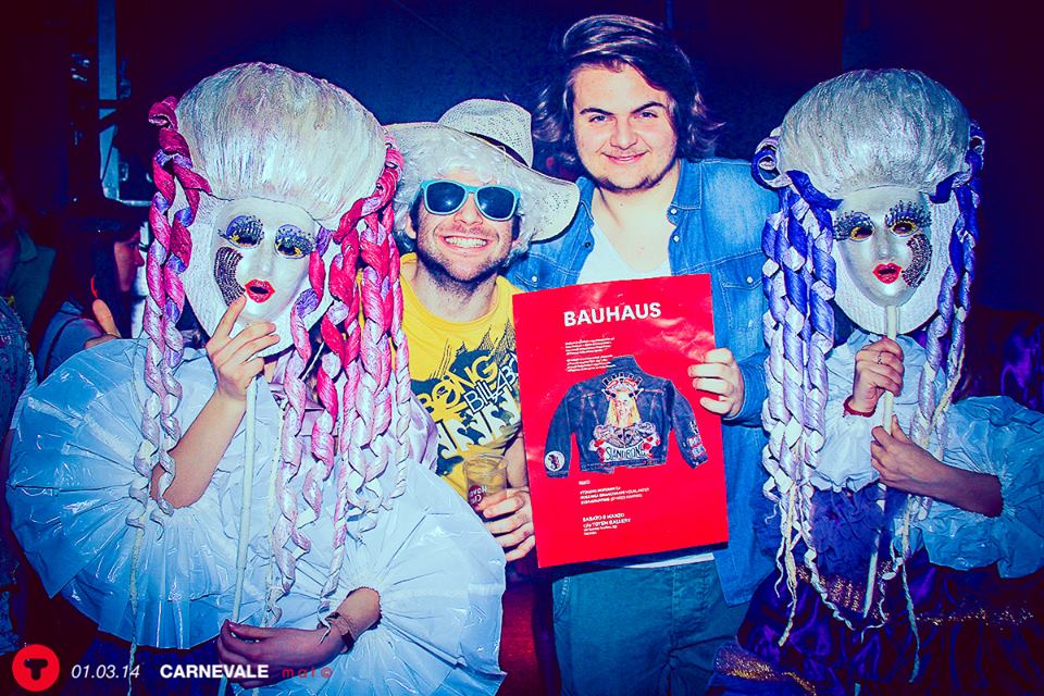 Serata Carnevale a Marzo 2014 con Bauhaus Manifesto e Creazioni di Rosanna Granconato al Totem Gallery di Vicenza